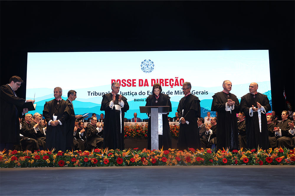Not-Posse-nova-direcao-do-TJMG-bienio--26-28-10.jpg