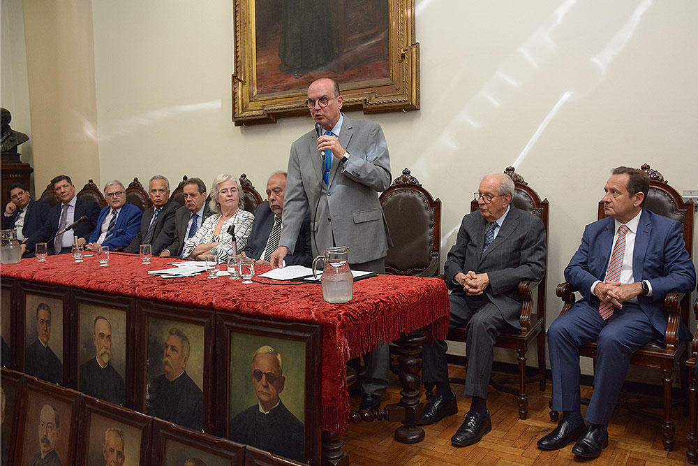 Not---Evento-na-Faculdade-de-Direito-da-UFMG-sobre-o-sesquicentenario-do-Judiciario-estadual.jpg
