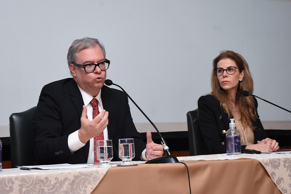 Not---Erico Andrade e Juliana Cordeiro-Seminario-Sistema-Brasileiro-de-Precedentes._5.jpg
