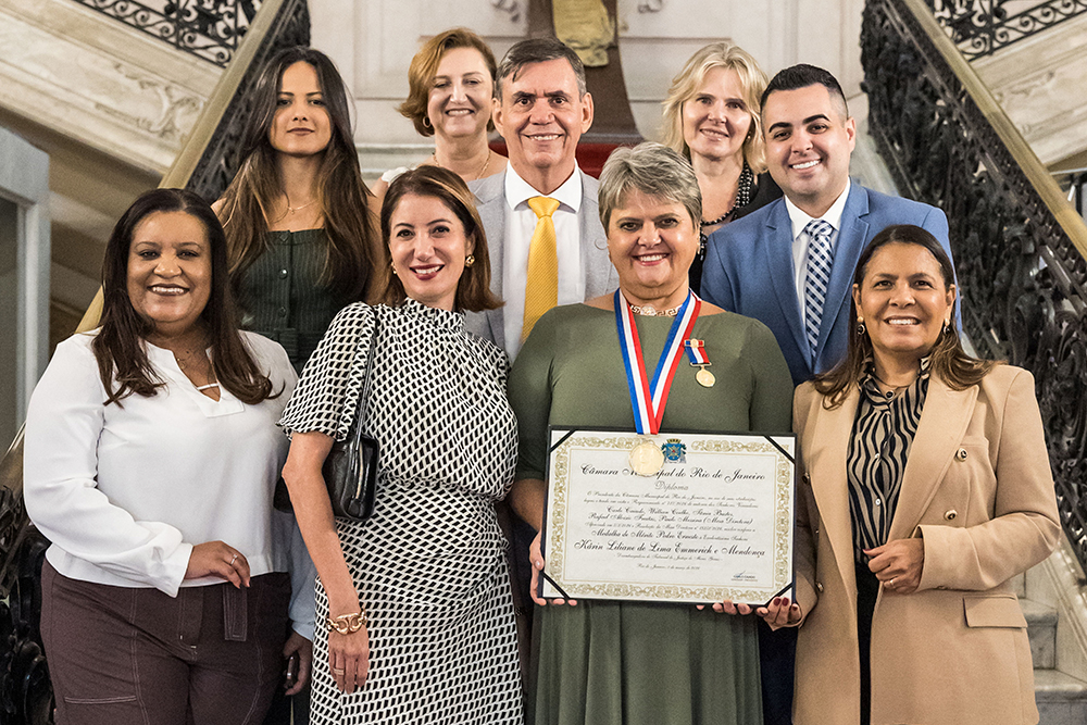 Not 1 Entrega Medalha Pedro Ernesto Karin Emmerich.jpg