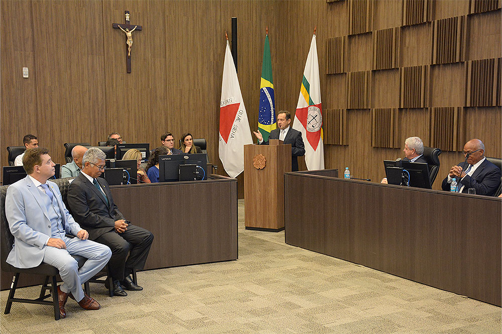 Not---Posse-des-Narciso-Alvarenga-e-Francisco-Ricardo-Sales.jpg