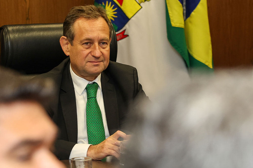 Not-Set-Verde-PresCorreaJr.jpg