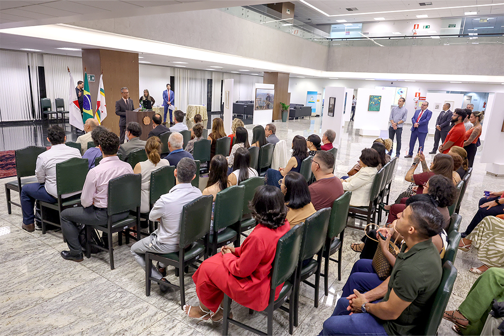 Not Abertura da exposicao Conexoes - semana do servidor3.jpg