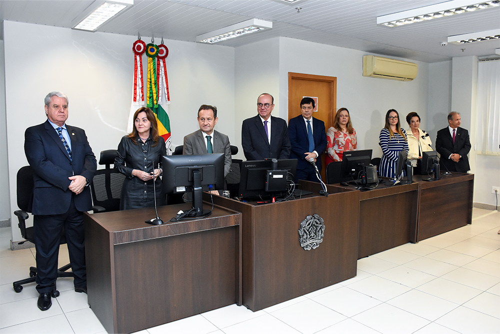 Not---Lancamento-do-sist-de-votacao-eletronica-trib-do-juri._2.jpg