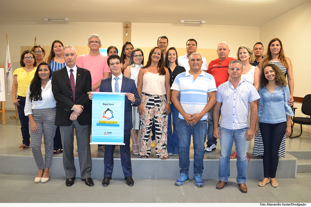noticia02--CEJUSC---JEQUITINHONHA.jpg