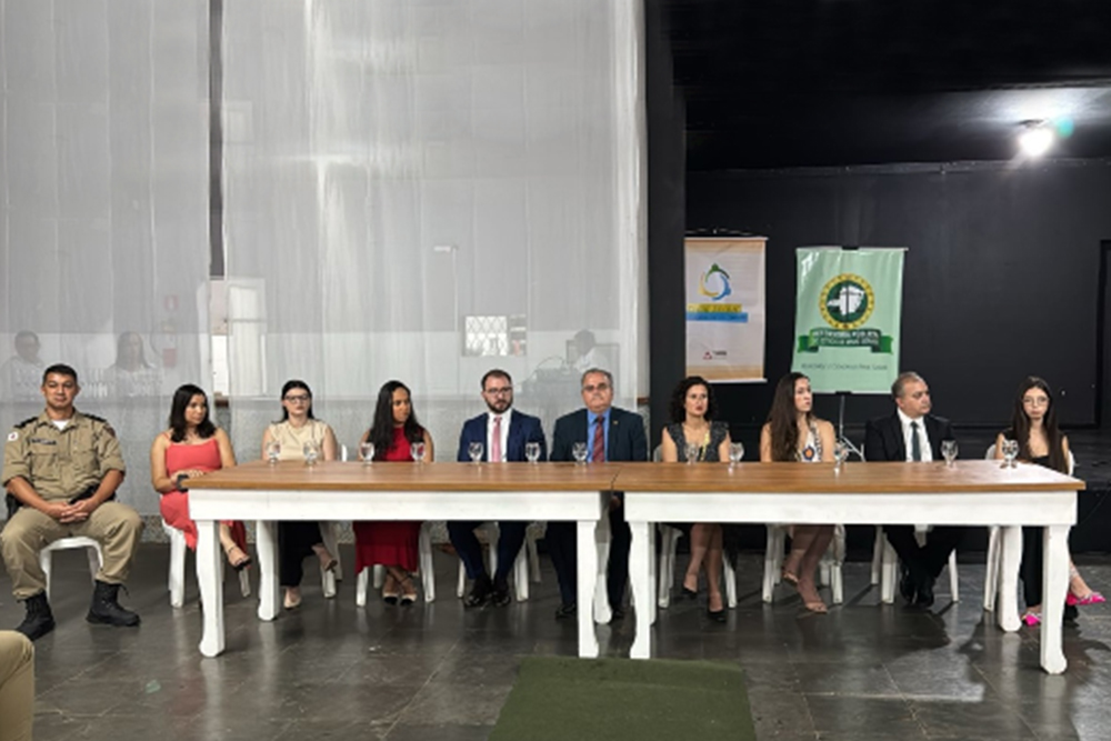 Not-12---Casamento-Comunitario-em-Guanhaes.jpg