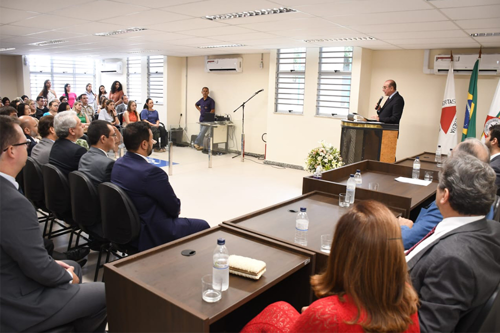 Not-6---Inaug.-Forum-Conceicao-das-Alagoas.jpg