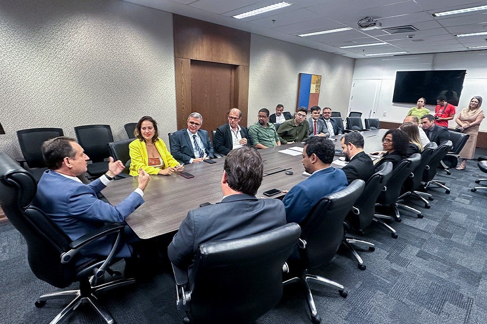 Not---Pr-recebe-visita-da-dep.-Bela-Goncalves.3.jpg