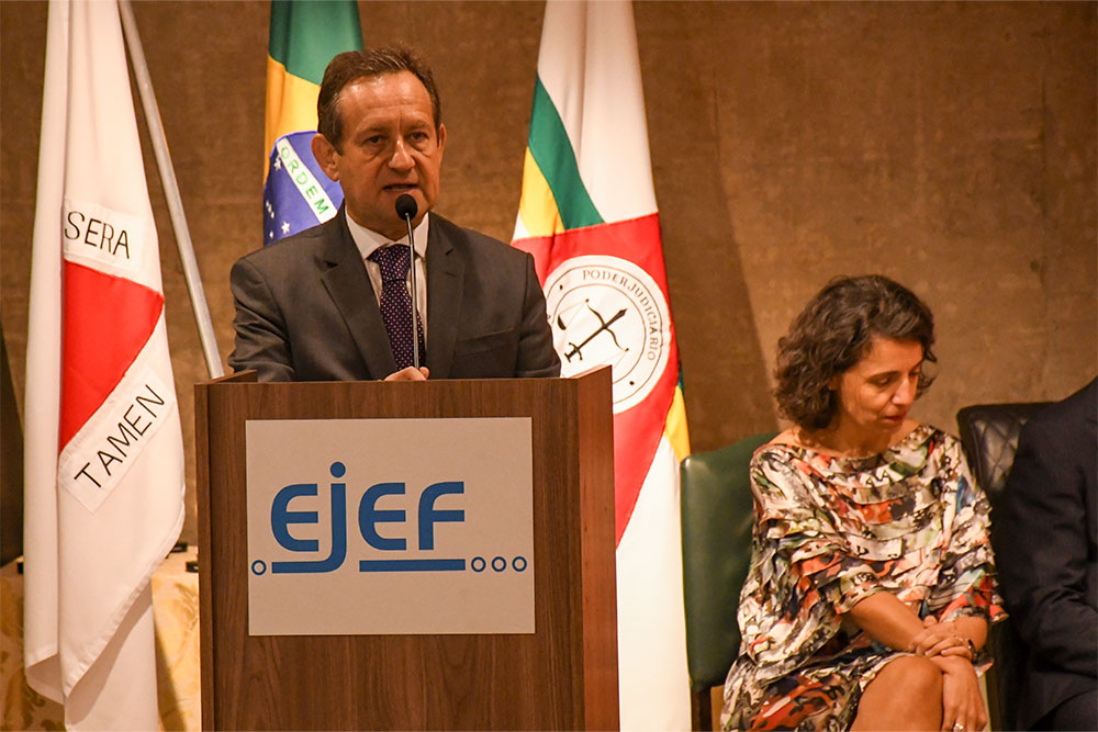 Not-Seminario-Comunicacao-PresCorreaJr.jpg