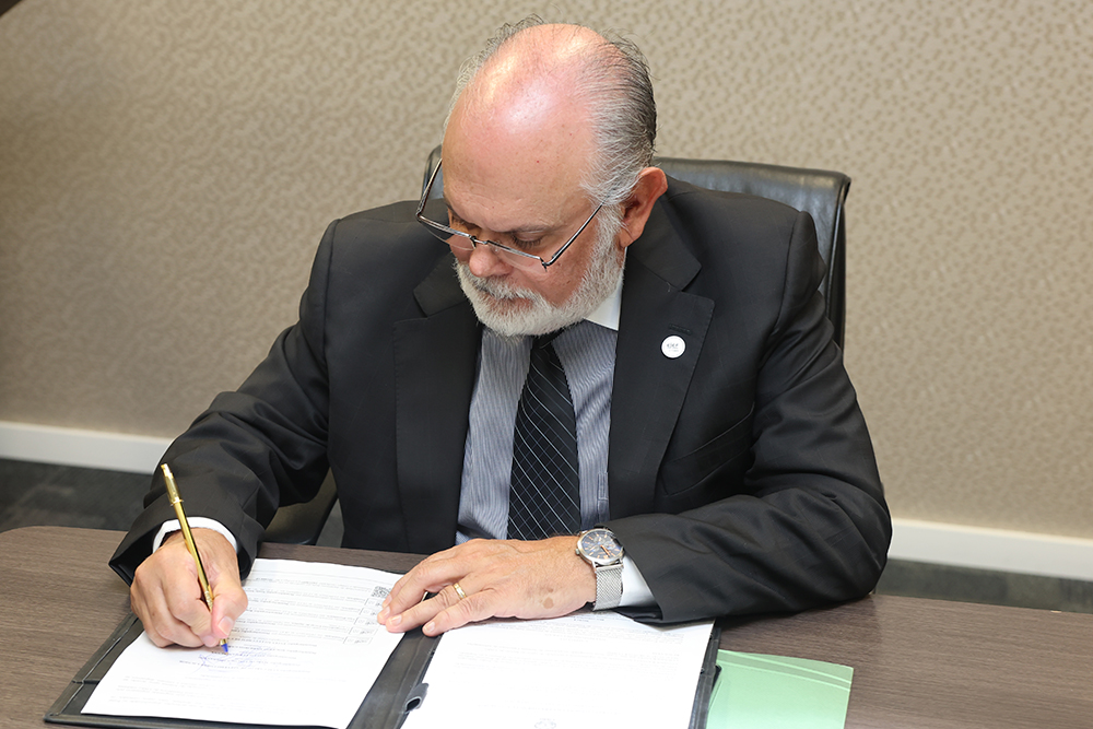 Not----solenidade-de-assinatura-da-portaria-conjunta-da-Presidencia-5-.jpg