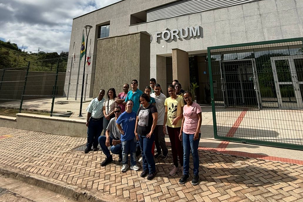 Not 1 Guanhaes Conhecendo o Judiciario.jpg