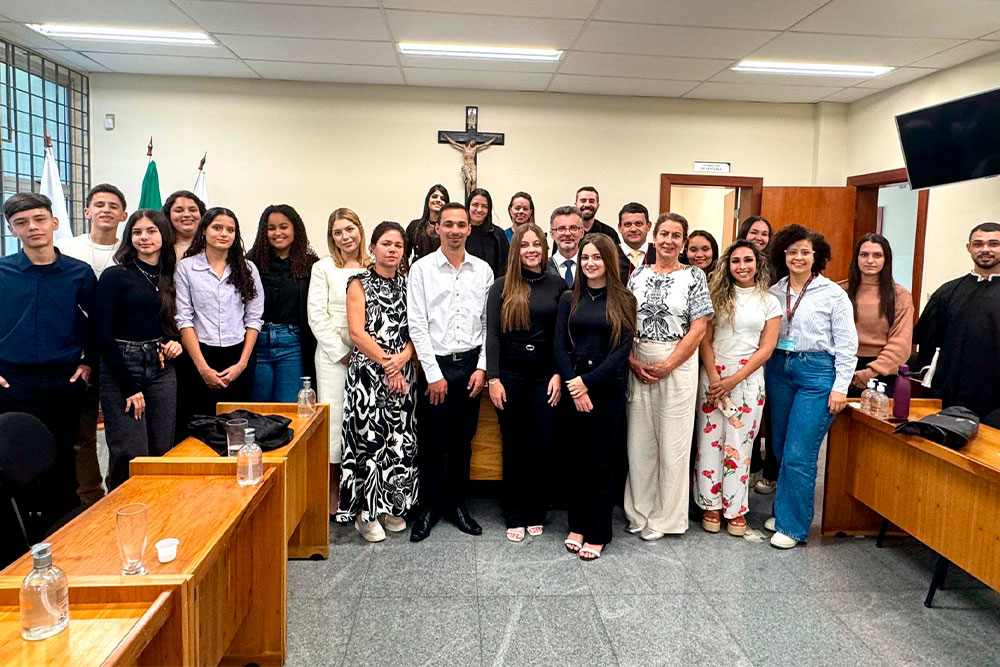 Not-Conhecendo-Judiciario-Interior- ConselheiroLafaiete.jpg