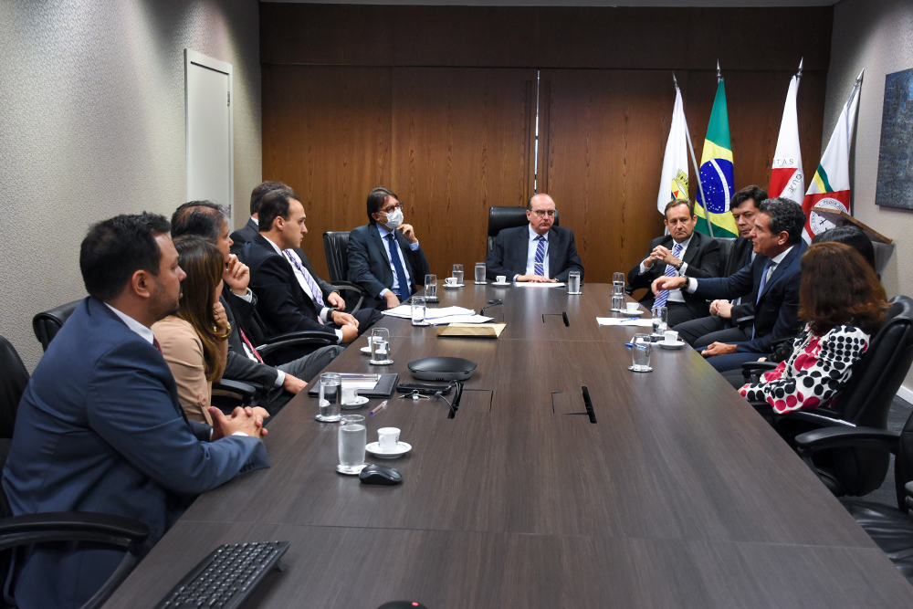 Not---Pr-participa-da-apresentacao-da-Central-de-Pesquisa-Patrimonial._1.jpg
