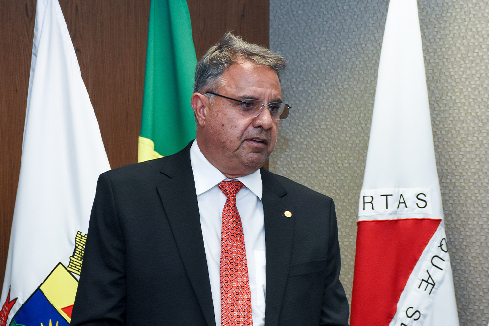 Not---Des-Estevao-Lucchesi-Ass-termo-de-cooperacao-entre-TJMG-e-Pref-Ribeirao-das-Neves._7.jpg