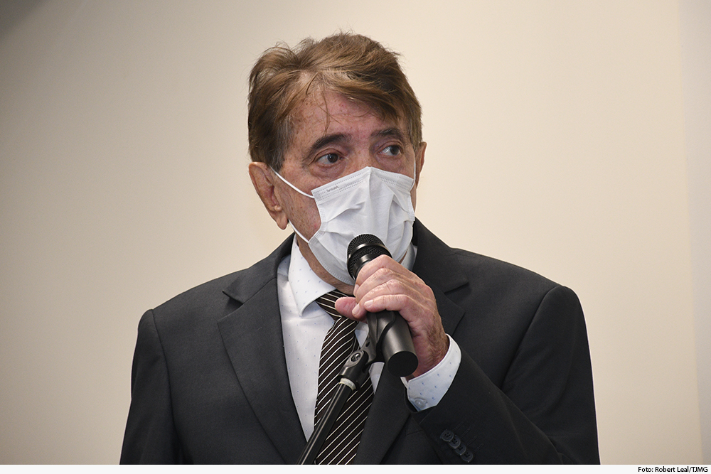 noticia3-novo-forum-araxa-discurso-prefeito-29.06.jpg