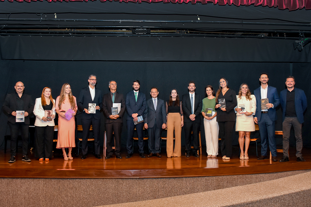 Not---Seminario-Instituicoes-Sociais_-Direito-e-Democracia._7.jpg