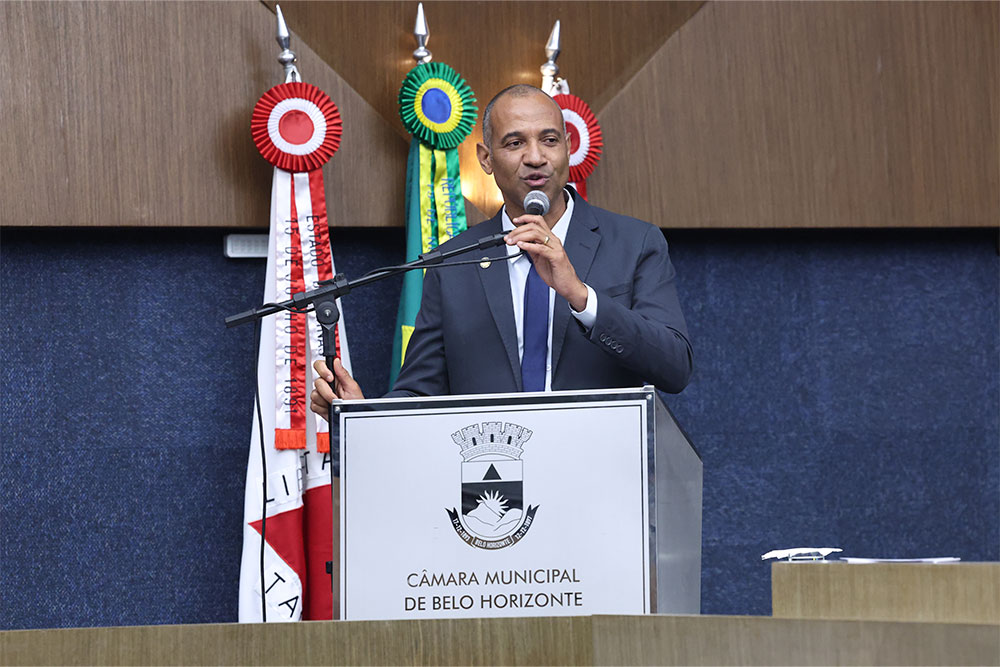 Not-Titulo-de-Cidadao-Honorario-ao-Pres-do-TJMG-Des-Correa-Junior-17-Wagner-Ferreira.jpg