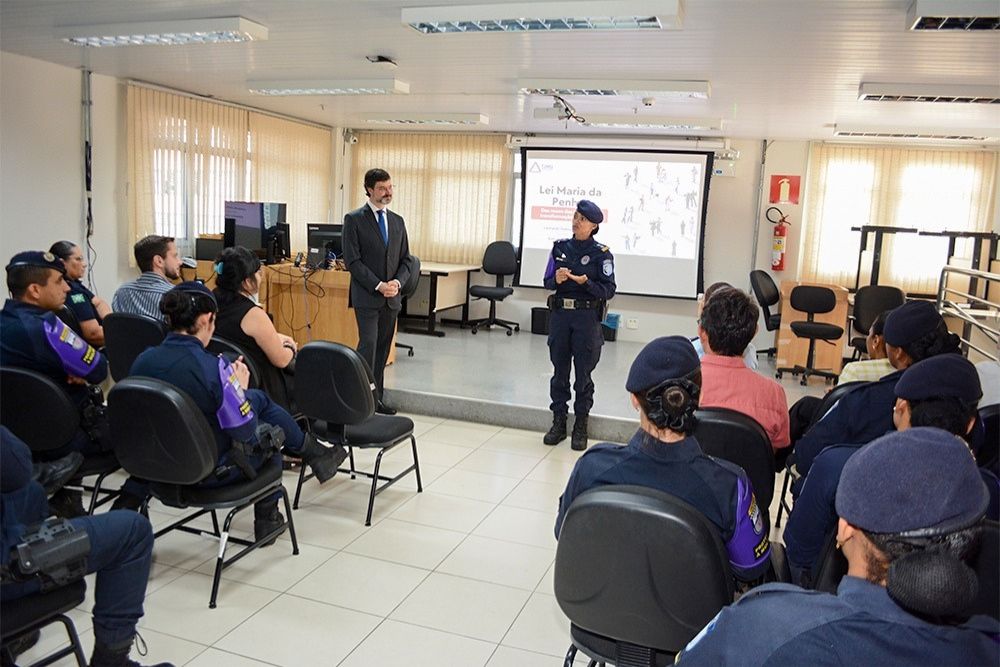 not visitaGuardaMunicipal1.jpg