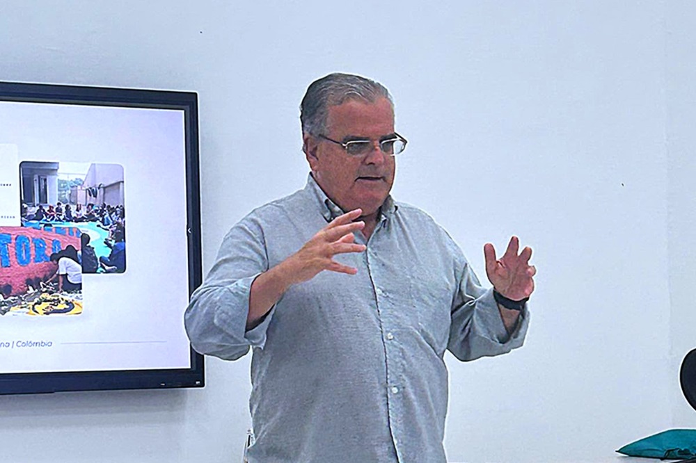 Not Congresso Colombia - Des Rogerio Medeiros.JPG