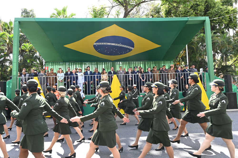 Nots-6---Desfile-7-de-Setembro.jpg