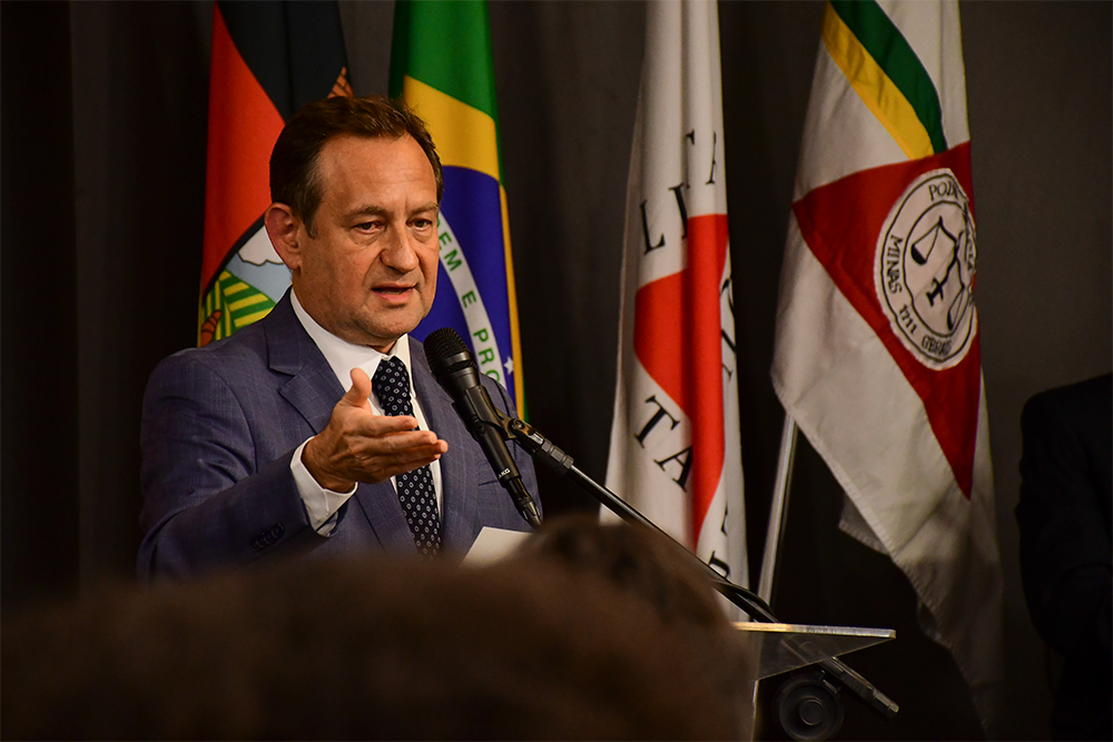 Not-Teofilo-Otoni-presidente1.jpg