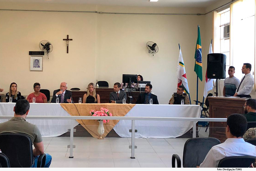 noticia01_-seeu-pedra-azul-10-04-19.jpg
