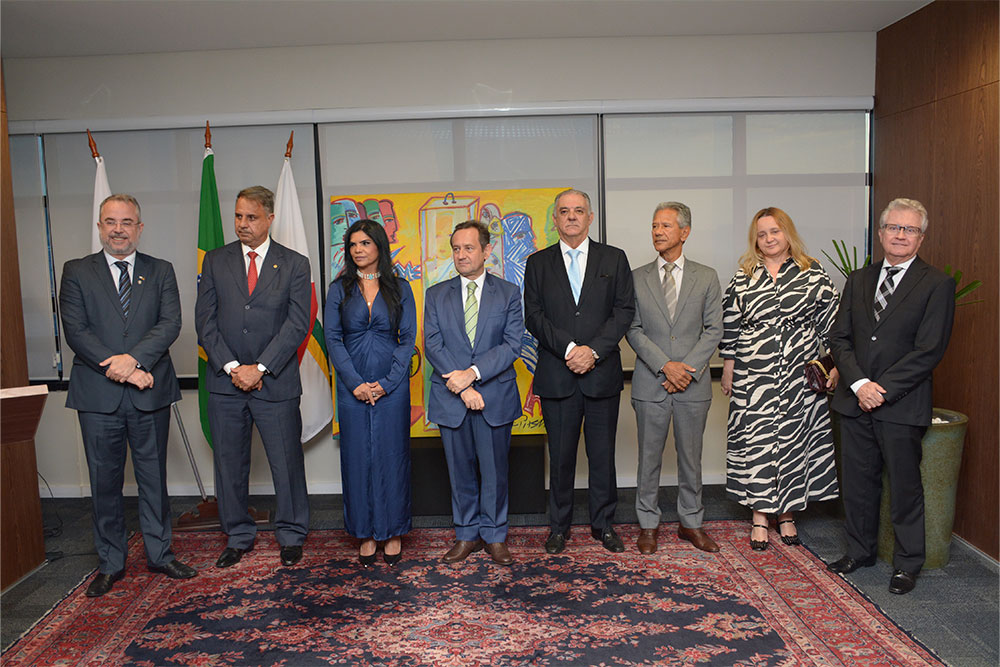 Not---Posse-da-desembargadora-Regia-Ferreira-de-Lima3.jpg