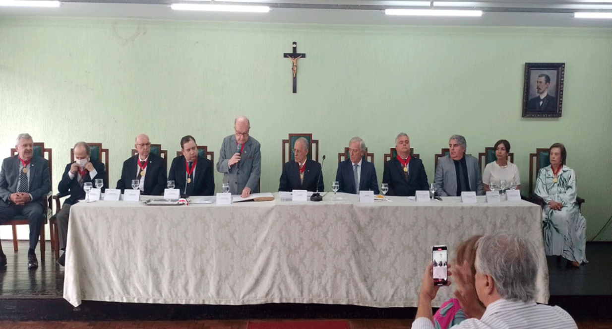 not-homenagem-consul.jpg