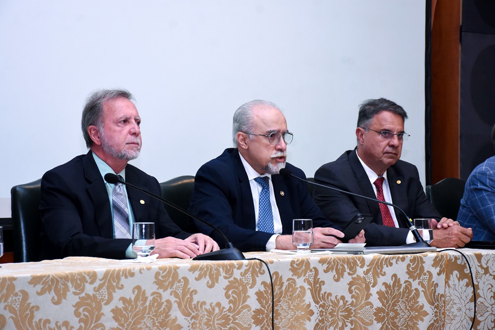 Not--Mesa Abertura-III--ENABIJUD5.jpg