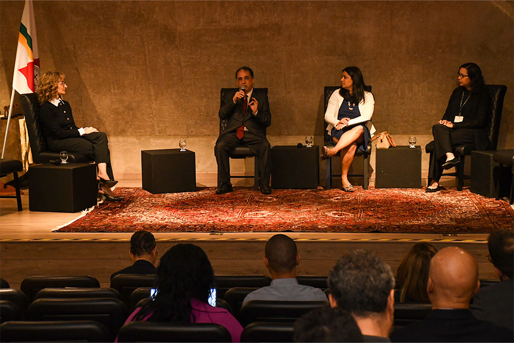 Not-Seminario-Comunicacao-DrAmaury.jpg