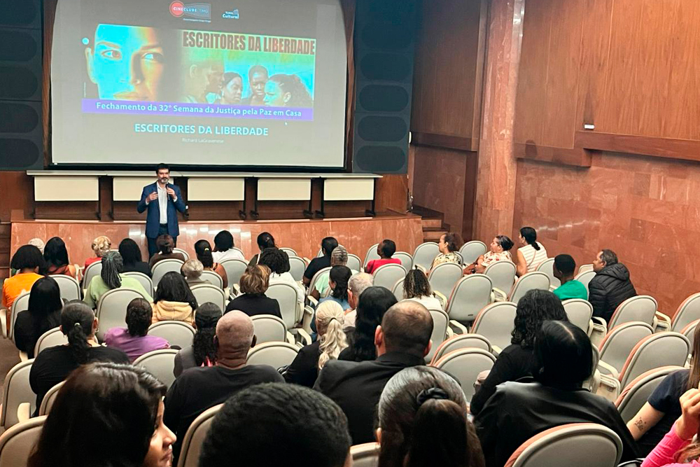 Not 1 Cineclube TJMG.jpg