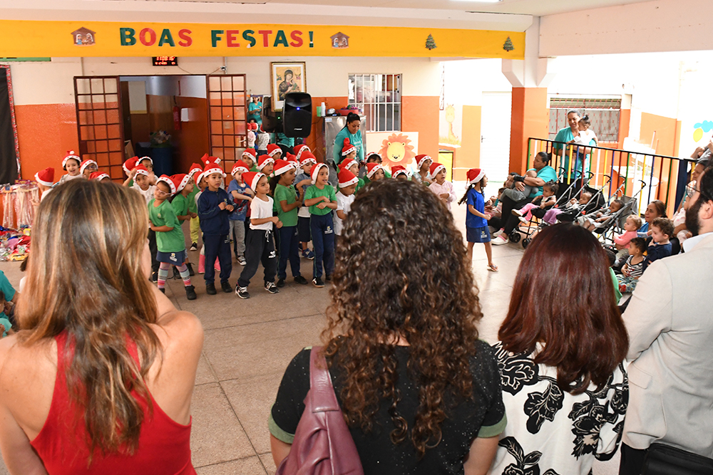 Not---Entrega-de-presentes-de-Natal-EJEF-3-.jpg