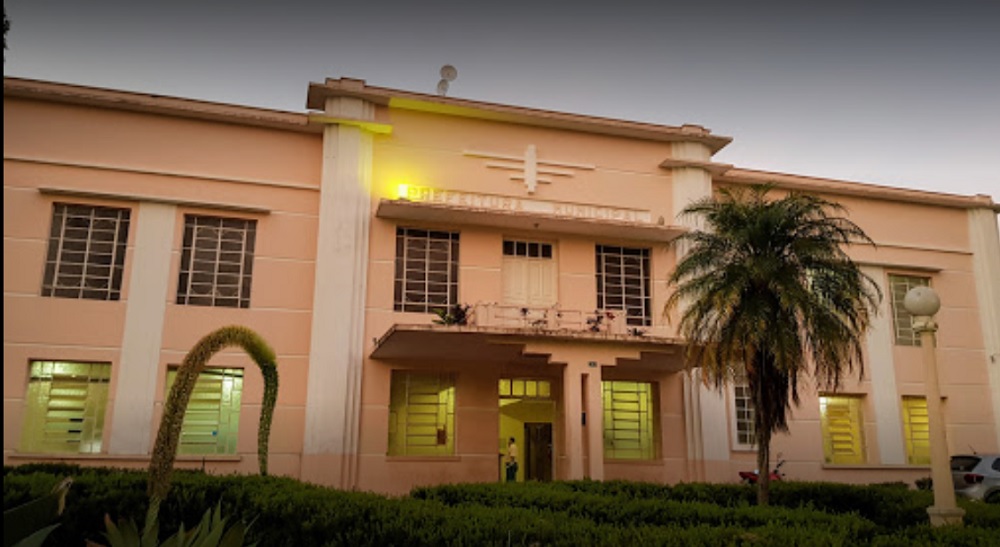 Fachada da Prefeitura de Alfenas