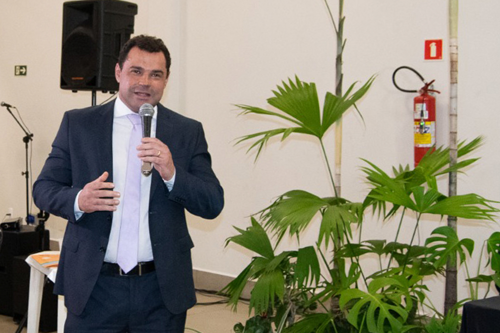 Not 5 Casamento Comunitario em Ituiutaba.jpg