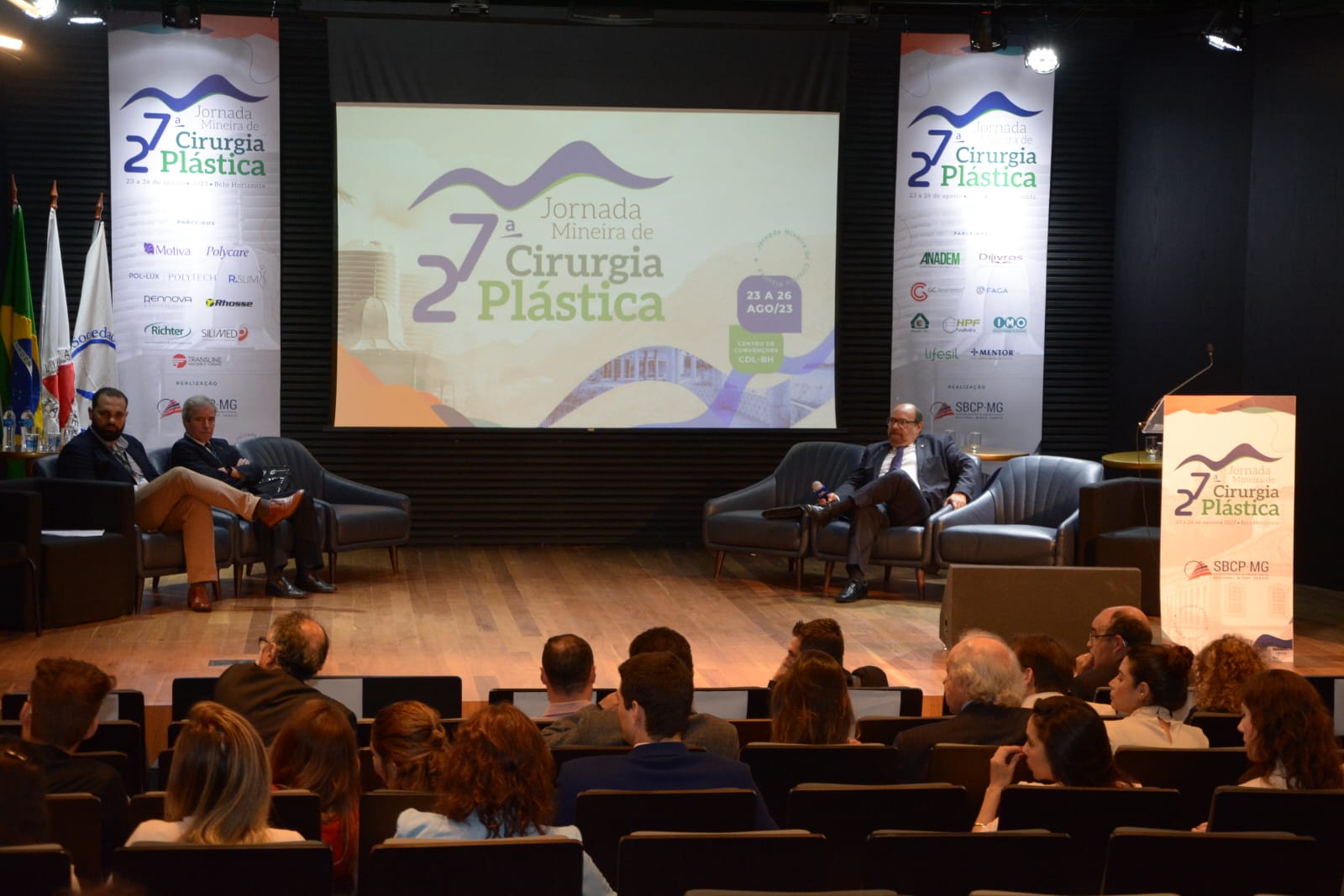not-palestra-cirurgiaplastica3.jpeg
