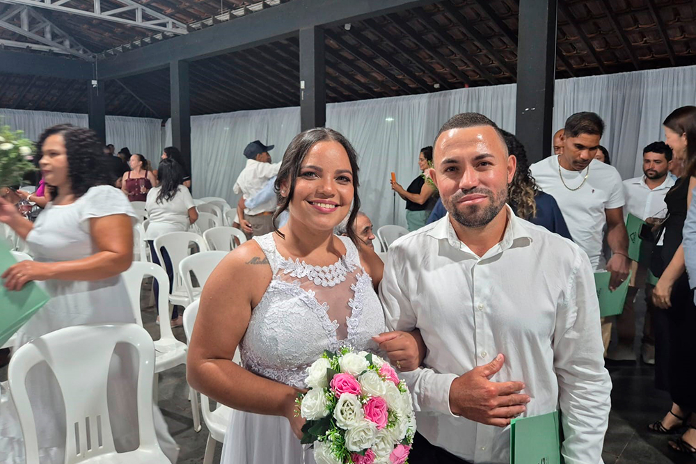 Not 5 Casamento Comunitario em Guanhaes.jpg