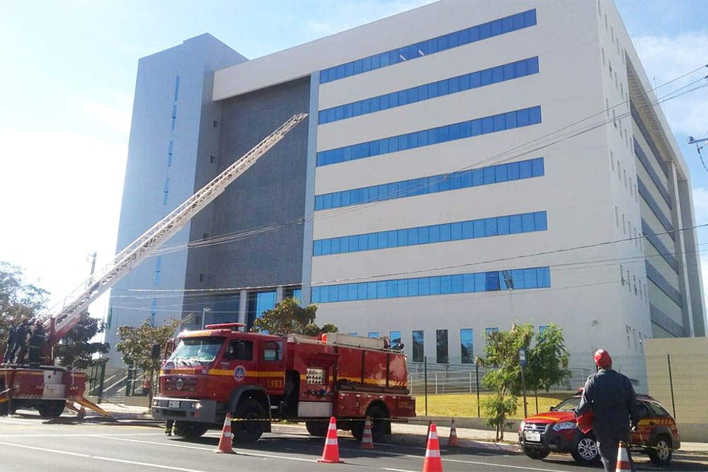 incendio-uberlandia.jpg