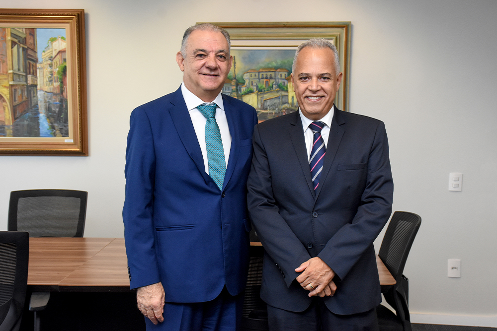 Not---Des-Marcos-Lincoln-e-Gilberto-Diniz.jpg