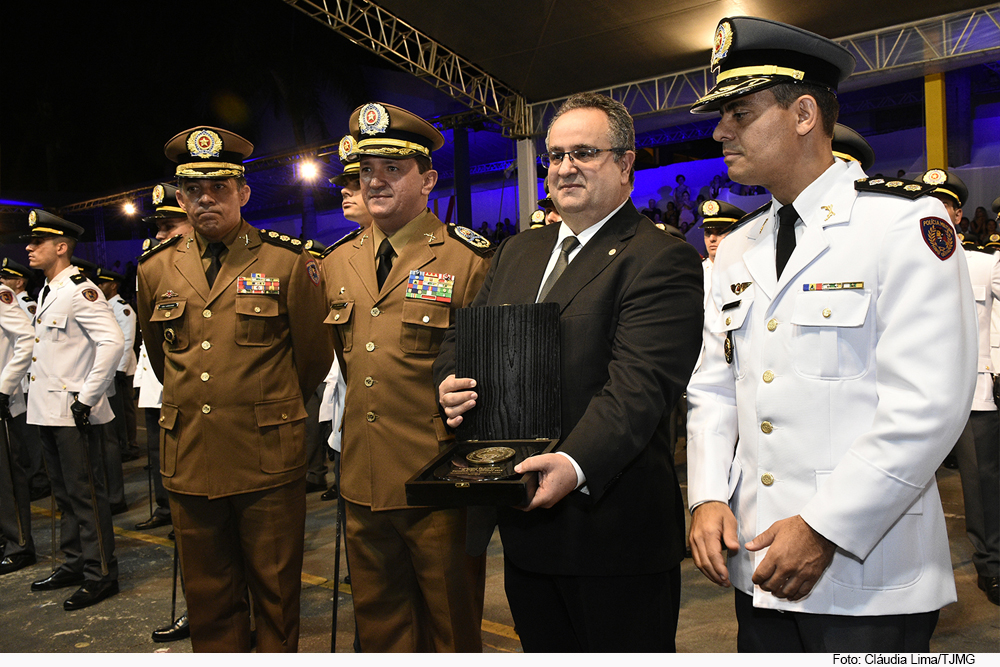 noticia formatura6.jpg