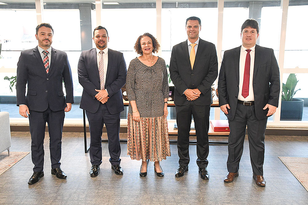 Not---Visita-institucional-a-Presidencia-do-TJRS-para-conhecer-projetos.jpg