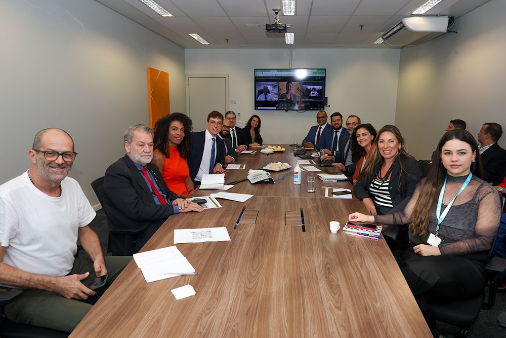 Not----Reuniao-do-Conselheiro-do-CNJ_-Dr.-Silvio-Amorim-Junior-com-a-treceira-Vice-Presidencia-2-.jpg