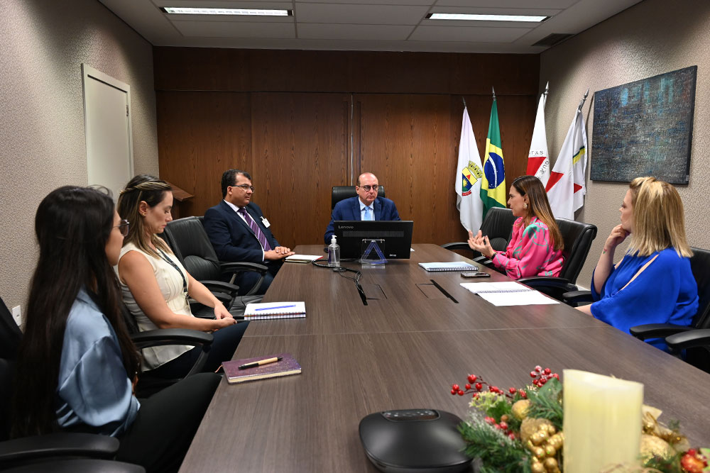 Not-1----Reuniao-NUTEC.jpg