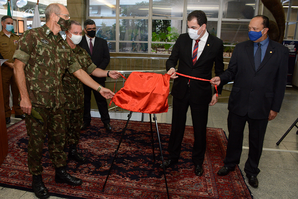 not-1-Homenagem-do-Comando-do-CPOR--CMBH-no-forum-Lafaiete.jpg