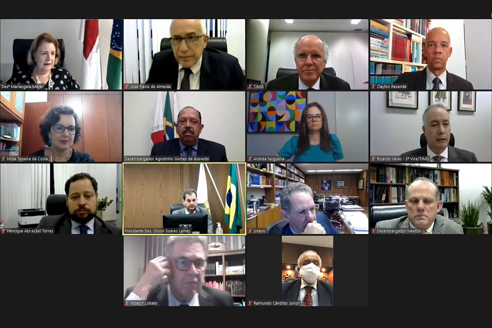 Tela mostra participantes de videoconferência