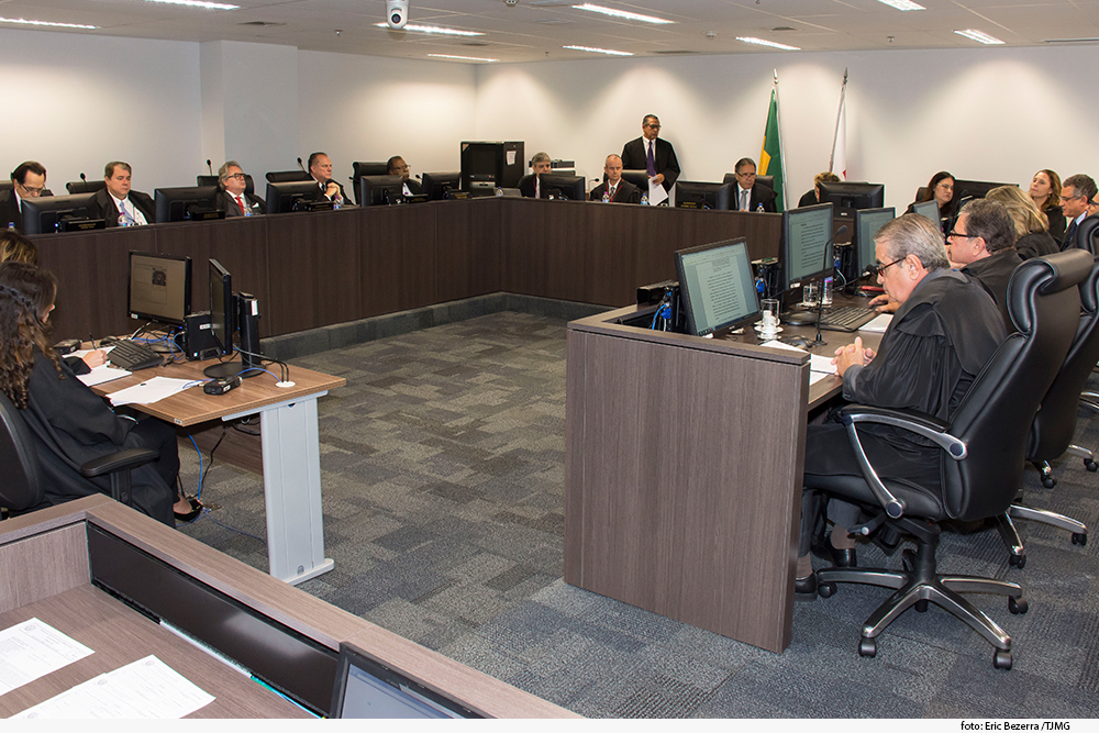 Imagem do plenário de julgamento da 2ª Seção Cível