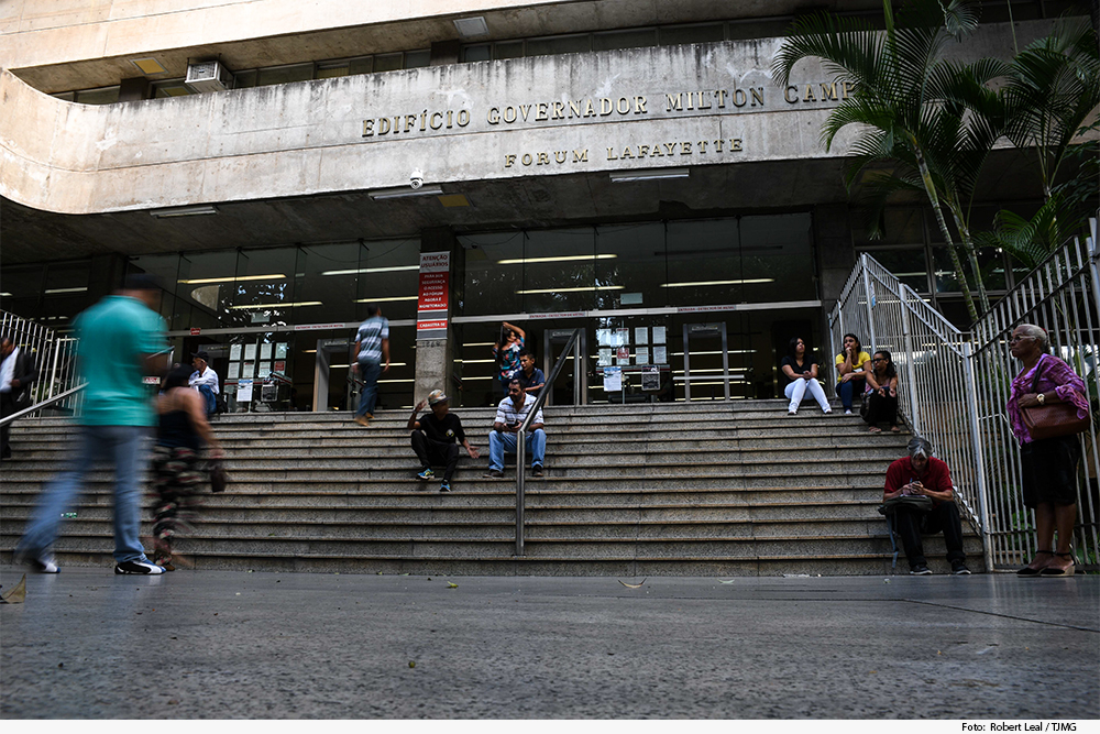 noticia-azeredo.jpg