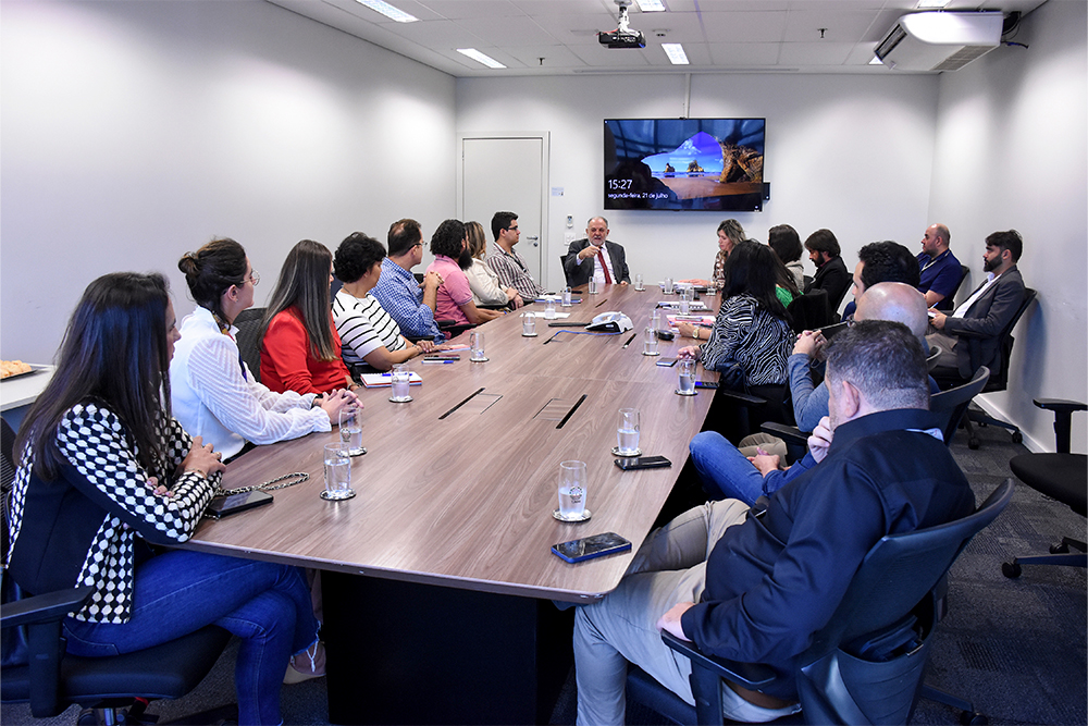 Not Reuniao entre o des Marcos Lincoln e o Comite de Gestores de Cartorios.1.jpg