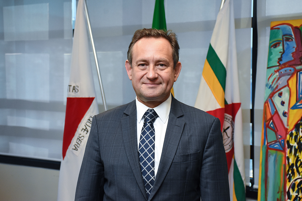 Not Luiz Carlos Correa Junior assume o Governo do Estado.jpg