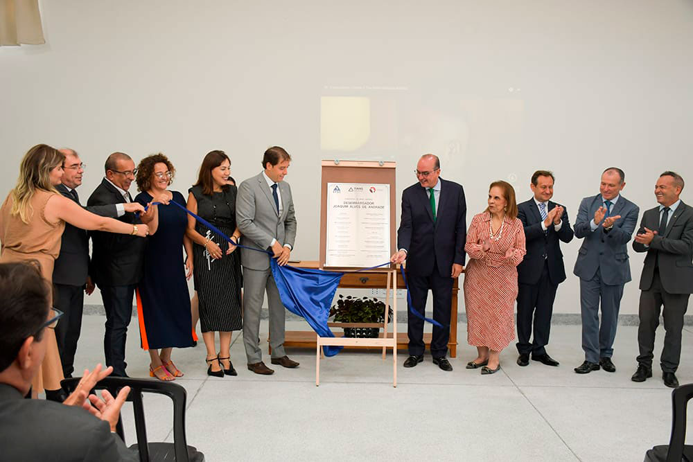 Not---Inauguracao-Escola-na-APAC-juvenil-de-Frutal2.jpg