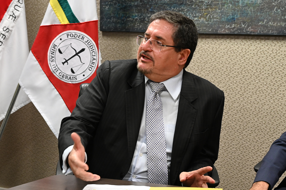 Not-3---Reuniao-Onofre-Alves-Batista.jpg